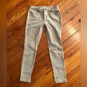 LOFT Low Rise skinny jeans Size 2 Taupe/Khaki